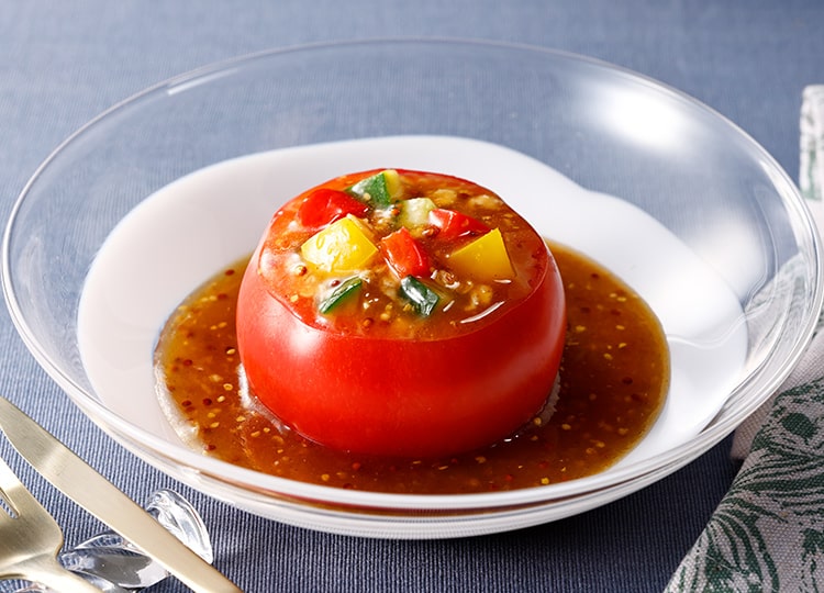 トマトファルシィーの冷製スープ